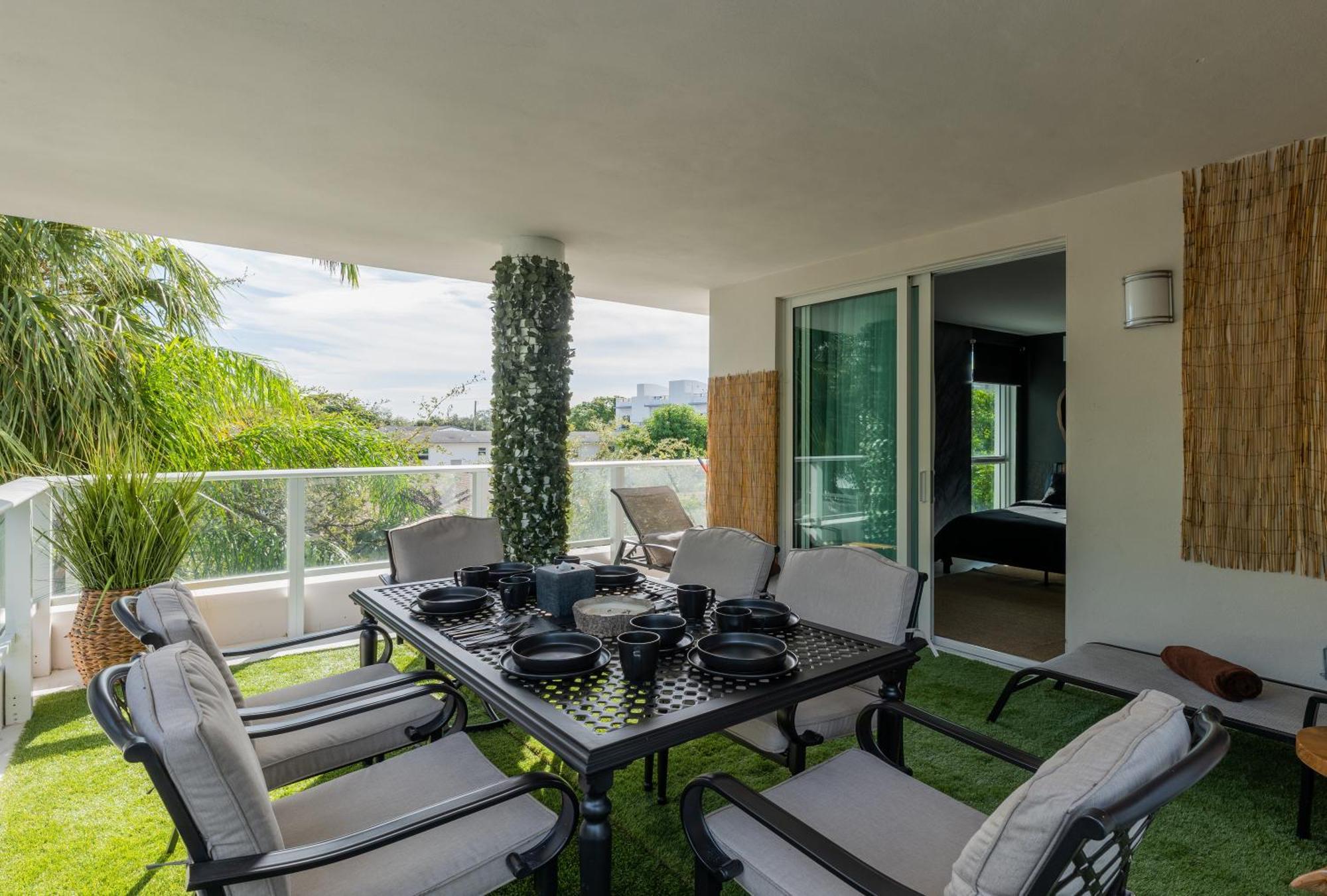Miami Wood Apart Hotel New 2024 - Private Terrace - Free Garage - Beach 5 Min Hollywood Kültér fotó