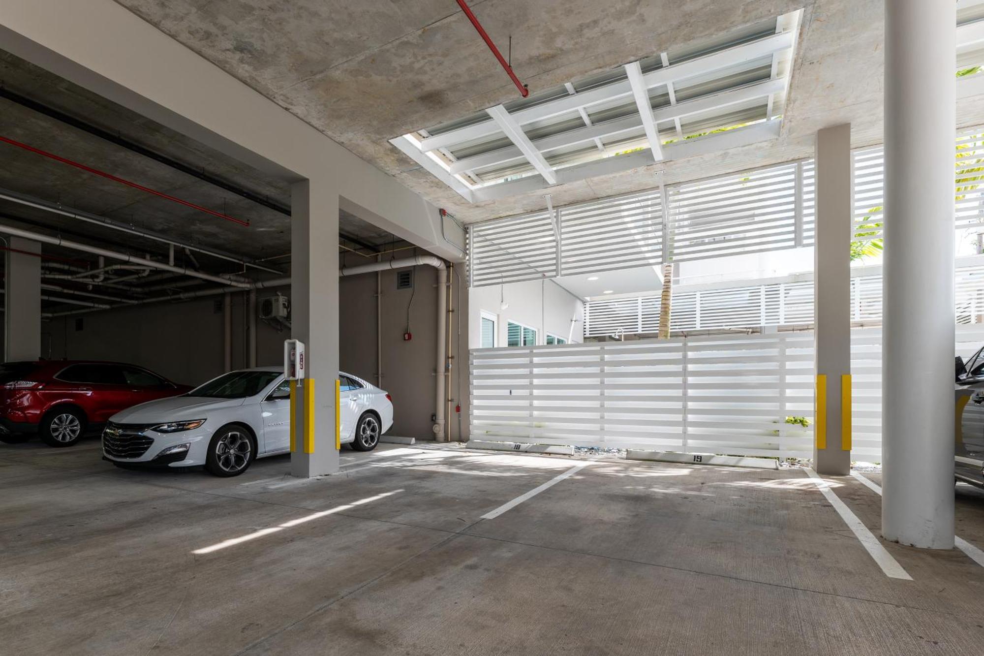 Miami Wood Apart Hotel New 2024 - Private Terrace - Free Garage - Beach 5 Min Hollywood Kültér fotó